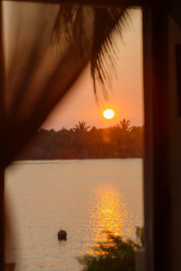 Villa Republic, Bentota Aluthgama Eksteriør bilde